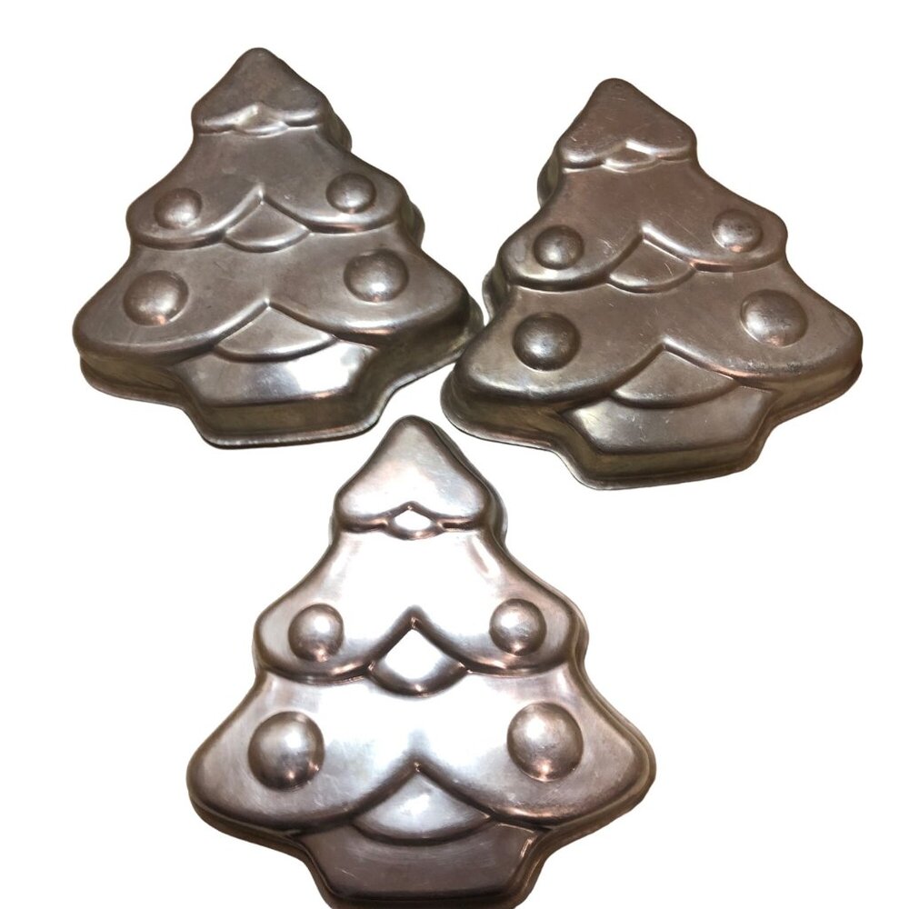 Set Of 3 Vintage Christmas Tree Aluminum Baking Molds Holiday Cake Pans Home Kit